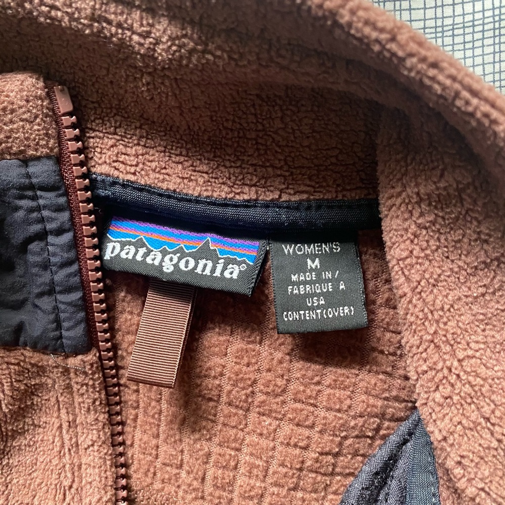 Women’s Patagonia zip up size M